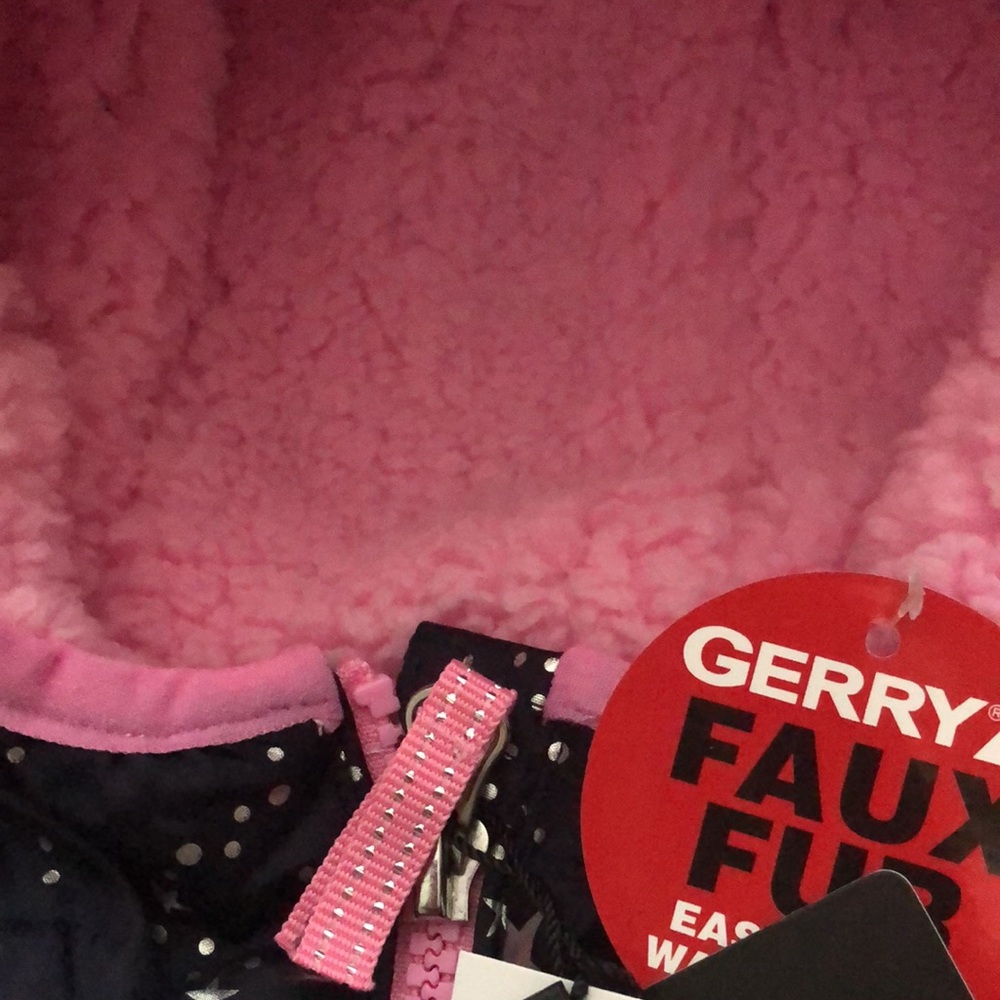 Gerry Faux Fur Jacket. - Picture 7 of 11